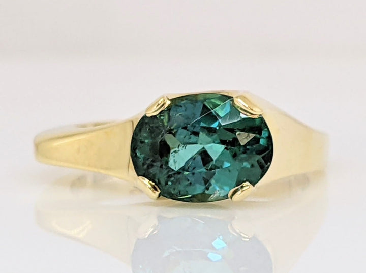 18K GREEN/ BLUE TOURMALINE OVAL 7X9 FREE FORM ESTATE RING 7.4 GRAMS