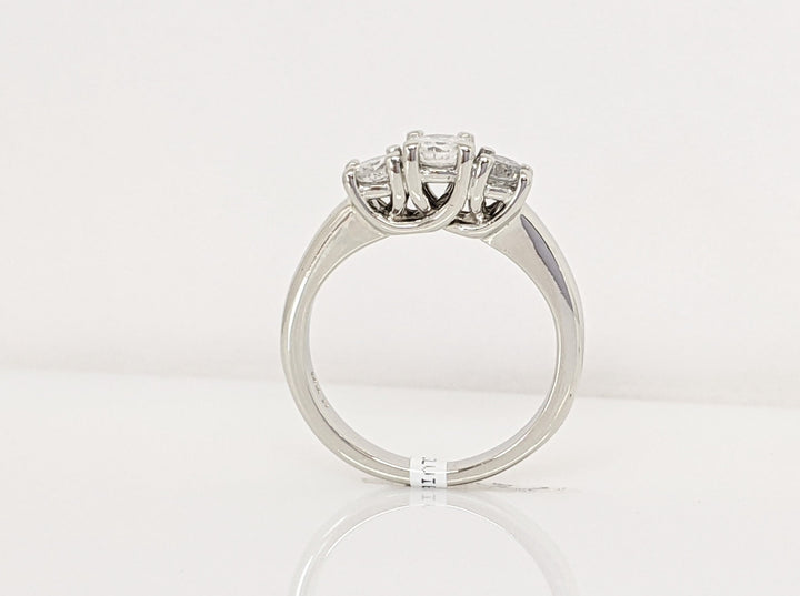 14K WHITE .64 CARAT TOTAL WEIGHT I1 I DIAMOND ROUND (3) TRINITY ESTATE RING 3.8 GRAMS