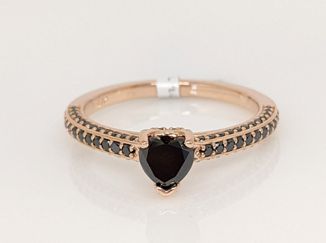 14K ROSE .50 CARAT TOTAL WEIGHT DIAMOND HEART BLACK WITH BLACK MELEE ESTATE RING 3.0 GRAMS