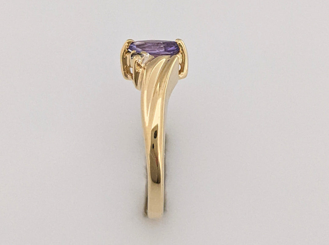 10K IMITATION PURPLE MARQUISE 3X6 WITH (2) DIAMOND ESTATE RING 1.5 GRAMS