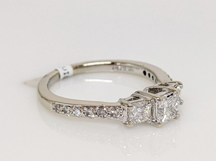 14K WHITE .73 CARAT TOTAL WEIGHT SI2 H DIAMOND PRINCESS CUT (3) WITH (12) ROUND ESTATE RING 2.4 GRAMS