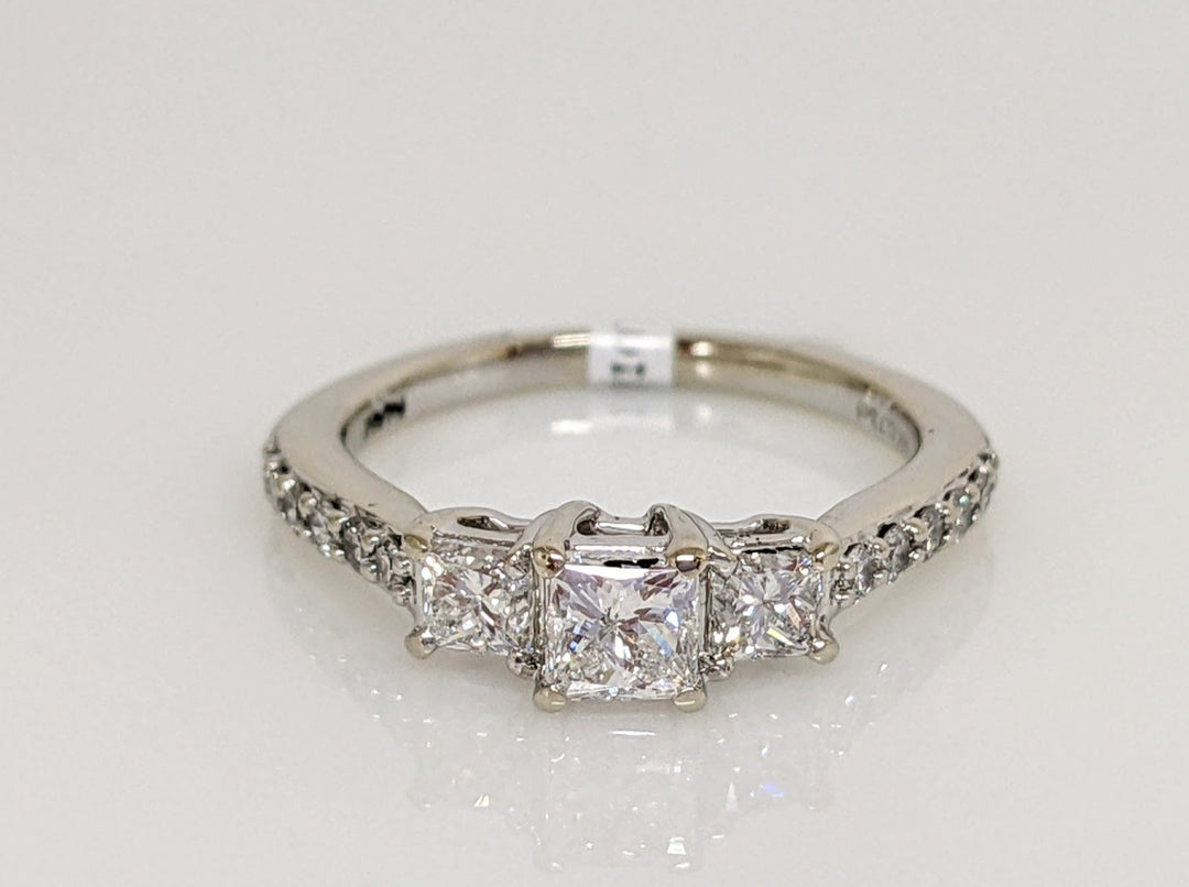 14K WHITE .73 CARAT TOTAL WEIGHT SI2 H DIAMOND PRINCESS CUT (3) WITH (12) ROUND ESTATE RING 2.4 GRAMS