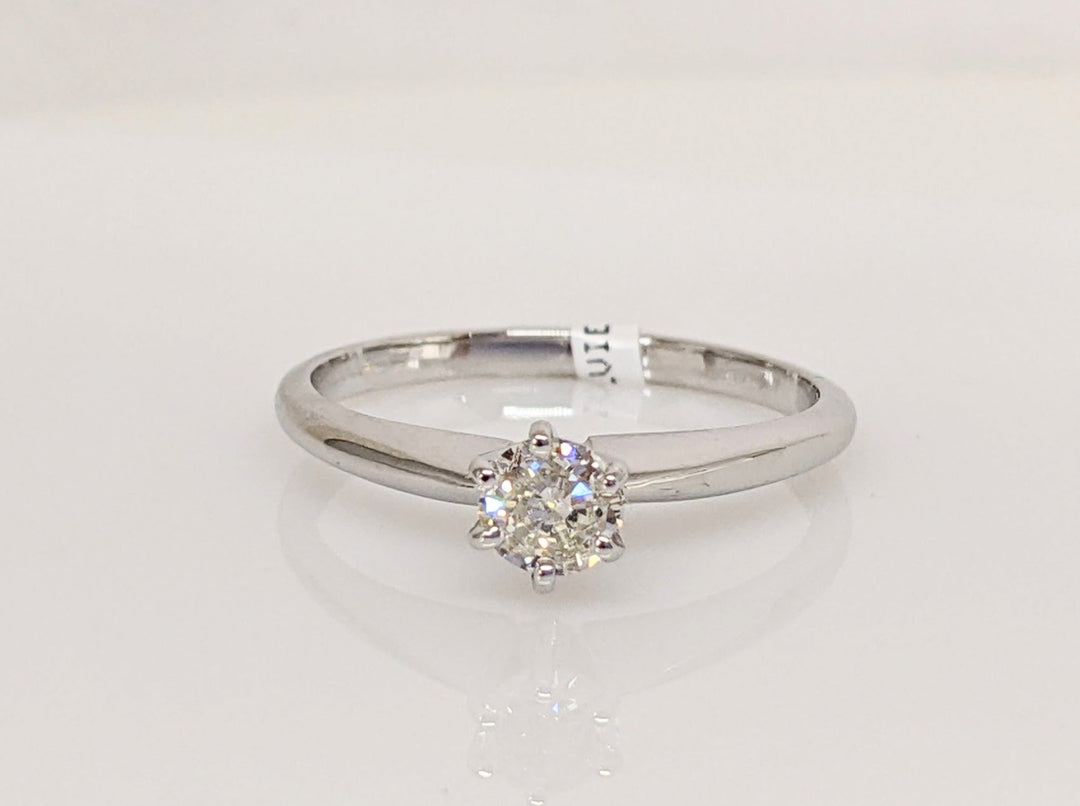 14K WHITE .27 CARAT TOTAL I1 I-J DIAMOND ROUND ESTATE SOLITAIRE RING 2.2 GRAMS