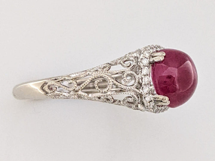 14K WHITE RUBY ROUND CABACHON 7.5MM WITH .12 DIAMOND TOTAL WEIGHT ESTATE RING 2.7 GRAMS