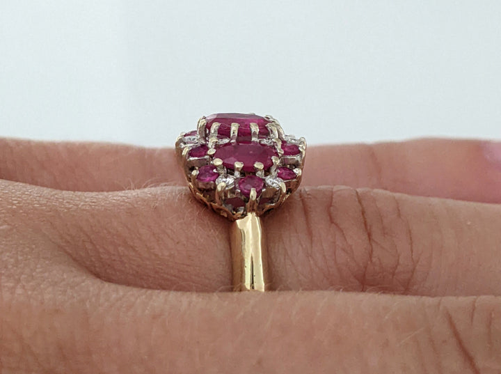 14K RUBY OVAL (1) 4X6 (2) 3X5 WITH .10 DIAMOND TOTAL WEIGHT (2) ESTATE RING 4.3 GRAMS ADJUSTABLE