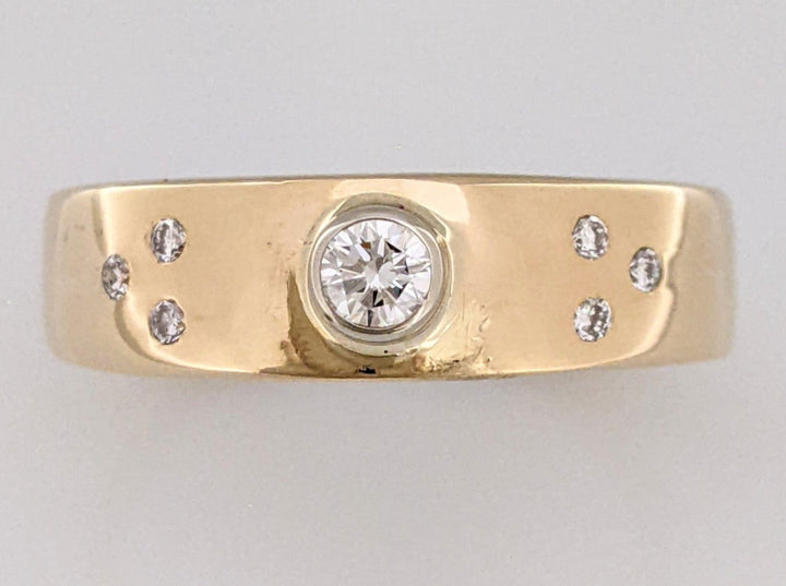 14K .27 CARAT TOTAL WEIGHT SI2 H DIAMOND ROUND BEZEL SET (1) FLUSH SET (6) ESTATE BAND 8.2 GRAMS