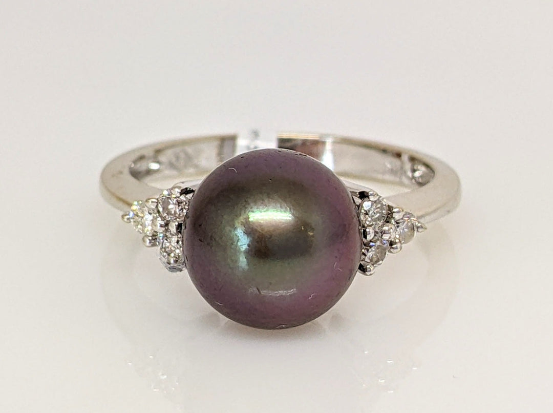 14K WHITE TAHITIAN PEARL ROUND 9.4MM WITH .18DTW (6) ROUND ESTATE RING 3.5 GRAMS