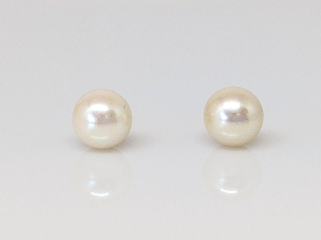 14K PEARL ROUND 6MM ESTATE EARRINGS 1.2 GRAMS