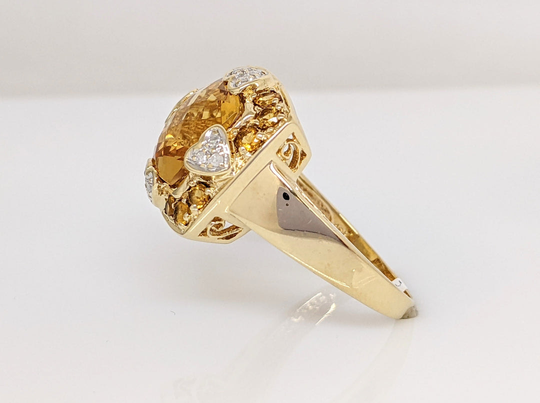 10K CITRINE PRINCESS CUT 10MM WITH (12) 2MM ROUND AND DIAMOND MELEE ESTATE RING 5.6 GRAMS