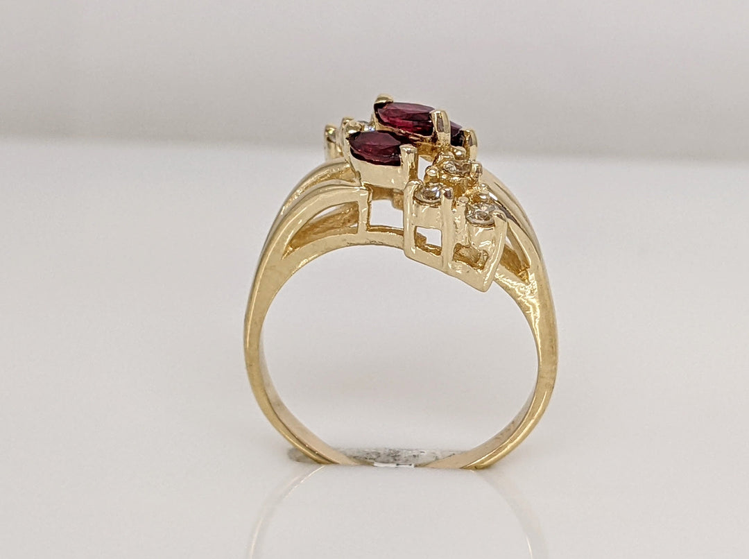 14K RUBY MARQUISE (3) 2.5X4 WITH .12DTW I1 I (6) ROUND ESTATE RING 3.1 GRAMS