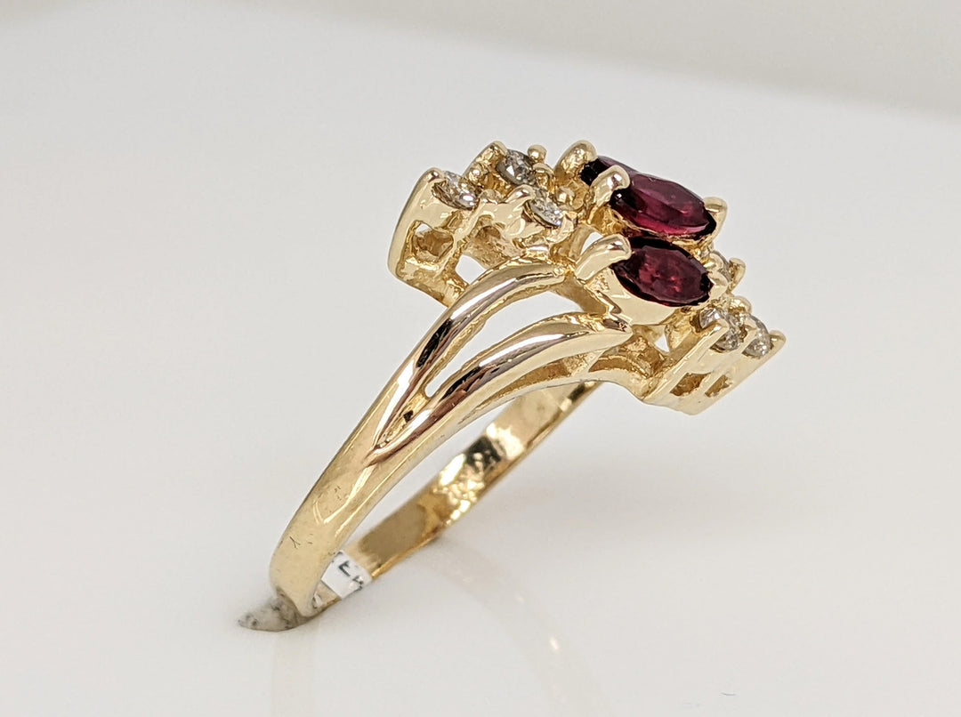 14K RUBY MARQUISE (3) 2.5X4 WITH .12 DIAMOND TOTAL WEIGHT I1 I (6) ROUND ESTATE RING 3.1 GRAMS