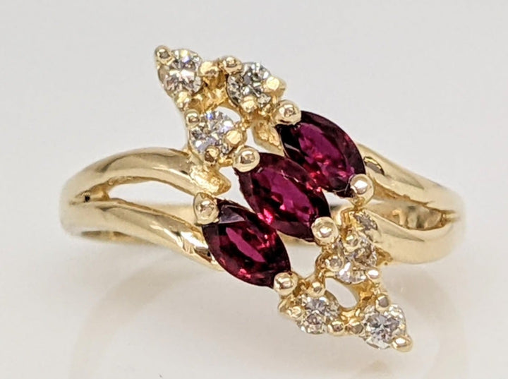 14K RUBY MARQUISE (3) 2.5X4 WITH .12DTW I1 I (6) ROUND ESTATE RING 3.1 GRAMS