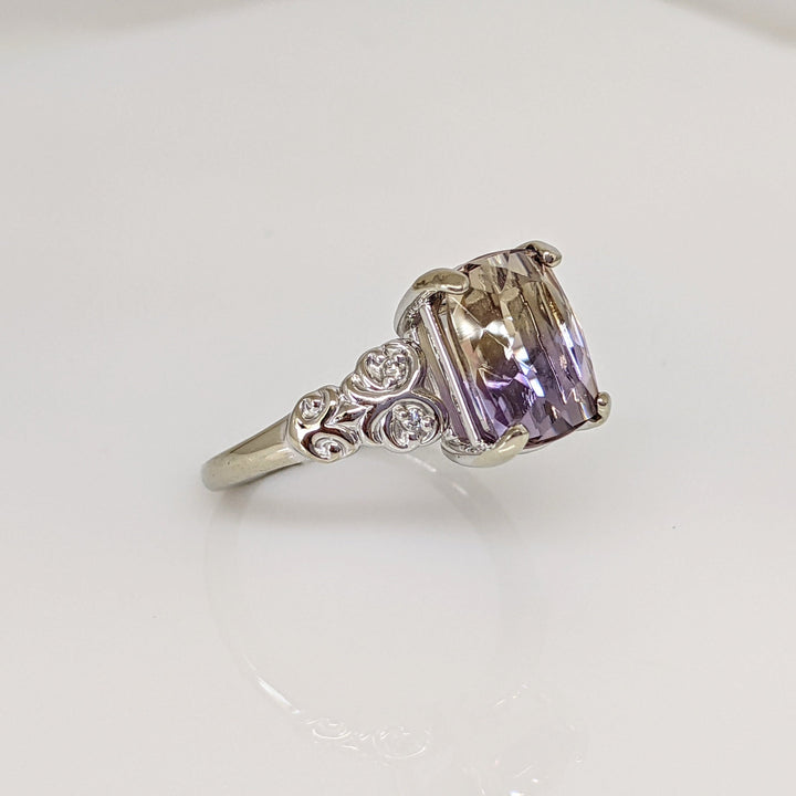 10K AMETRINE CUSHION 8X10 WITH (4) MELEE ESTATE RING 4.1 GRAMS