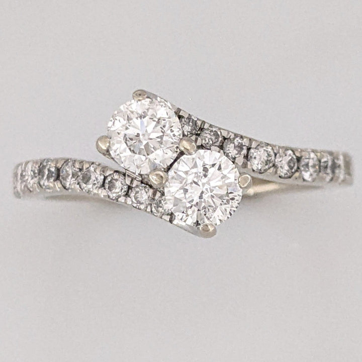 14K WHITE .97 CARAT TOTAL WEIGHT I1 I DIAMOND ROUND (20) BYPASS "EVER US" ESTATE RING 3.5 GRAMS