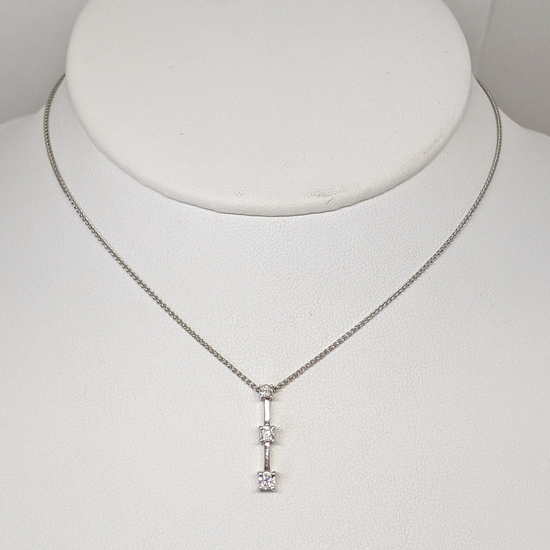 14K WHITE .22CTW I1 H DIAMOND ROUND (3) ESTATE PENDANT & CHAIN 3.7 GRAMS