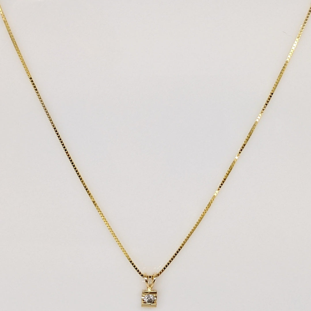 14K .12CT I2 L DIAMOND ROUND BAR SET ESTATE PENDANT & CHAIN 3.3 GRAMS