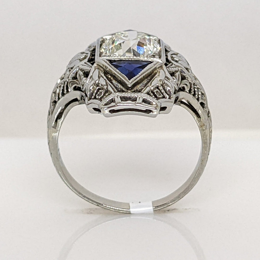 18K WHITE .90 CARAT TOTAL SI2 I DIAMOND ROUND WITH (2) TRILLION SAPPHIRE ESTATE ANTIQUE RING 2.7 GRAMS