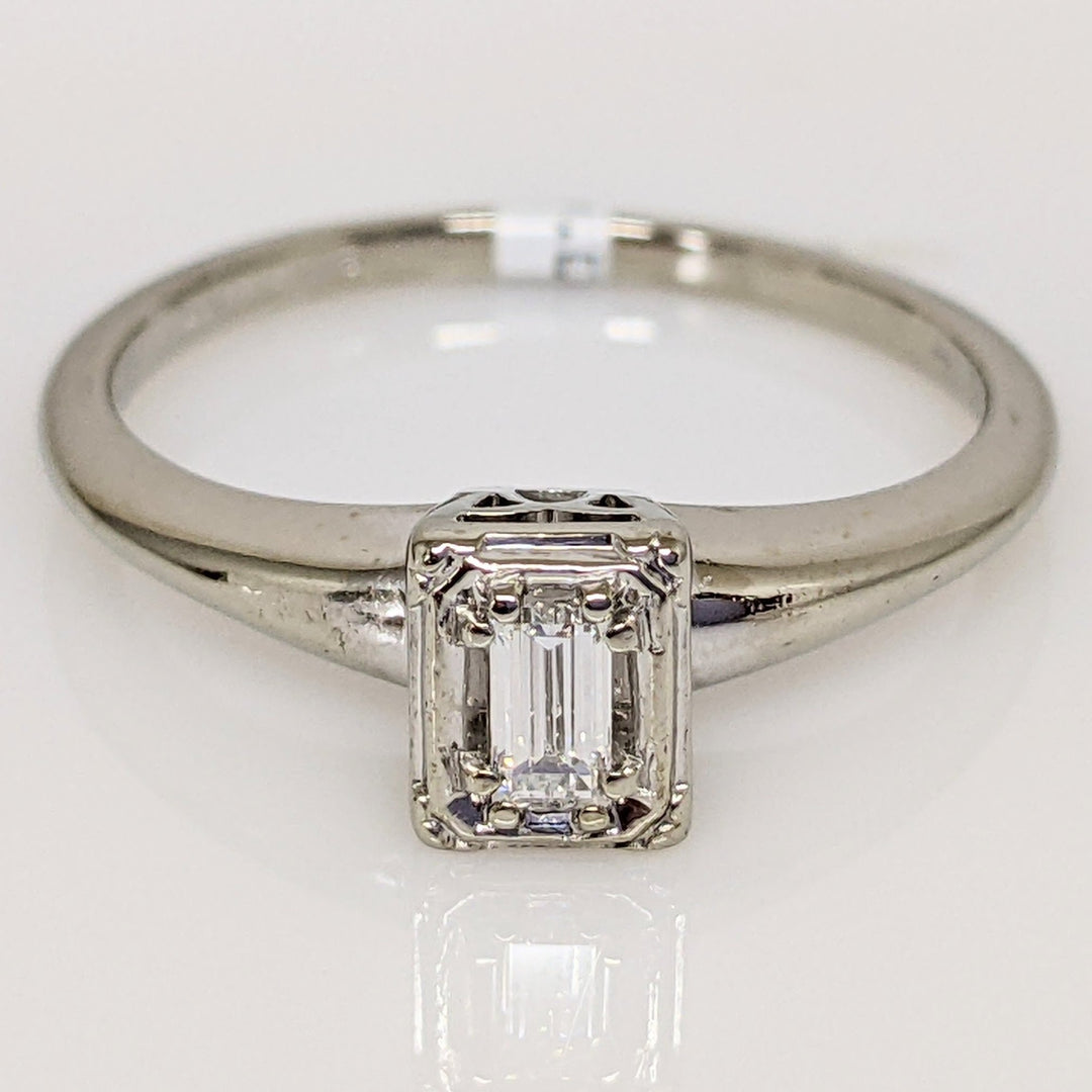 14K WHITE .25CT VS2 G DIAMOND EMERALD CUT GOLD FRAME ESTATE RING 2.3 GRAMS