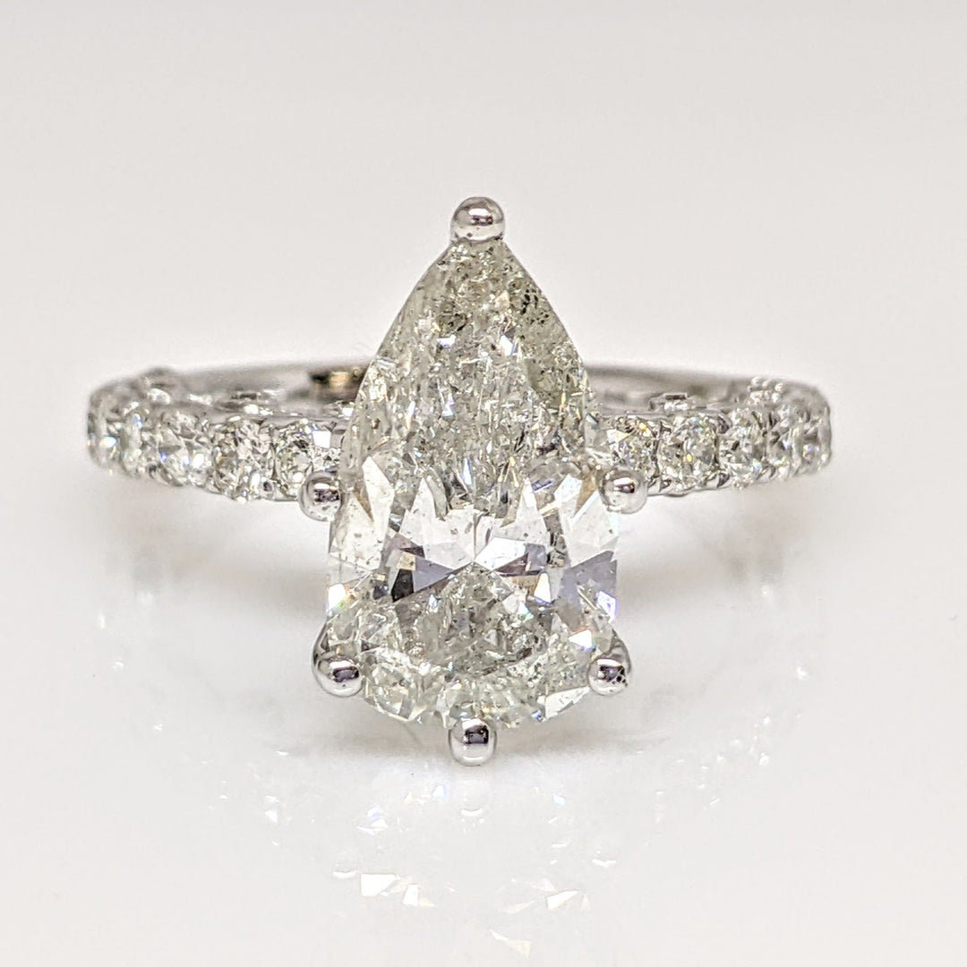 18K WHITE 4.07 CARAT TOTAL WEIGHT I1 H DIAMOND PEAR (1) ROUND (53) ESTATE RING 5.6 GRAMS