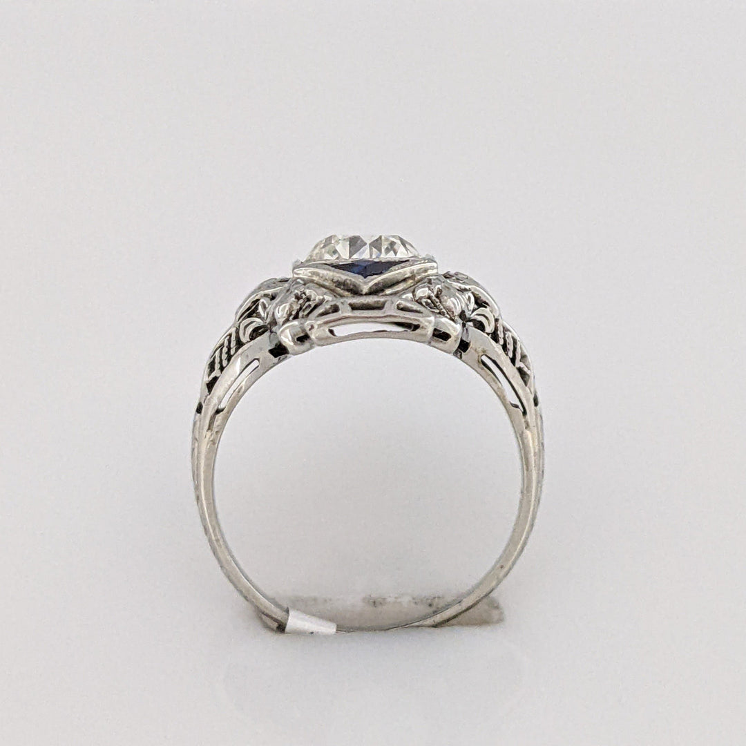 18K WHITE .90 CARAT TOTAL SI2 I DIAMOND ROUND WITH (2) TRILLION SAPPHIRE ESTATE ANTIQUE RING 2.7 GRAMS