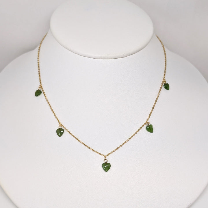 14K JADE HEART 6MM (5) CHARM DANGLE ESTATE NECKLACE 2.0 GRAMS