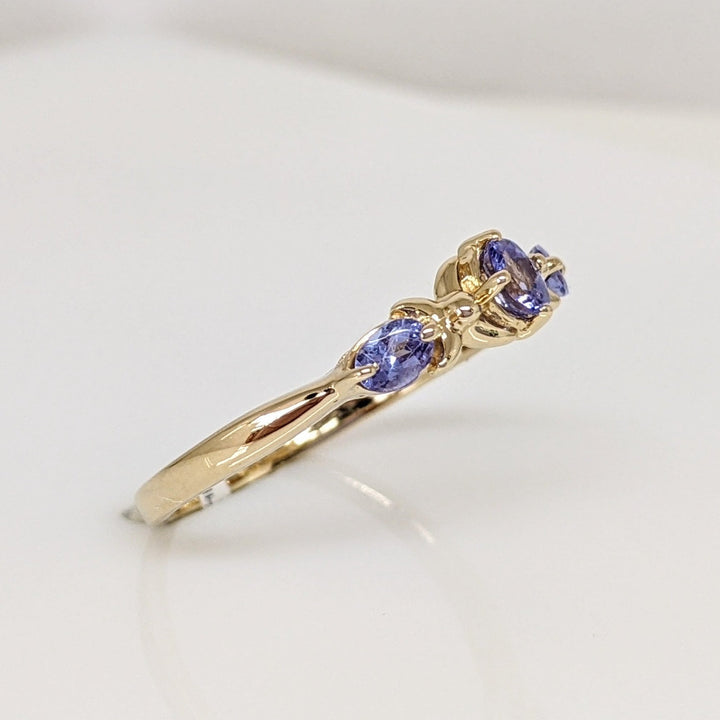 14K TANZANITE OVAL (3) 3X4 ESTATE RING 2.3 GRAMS