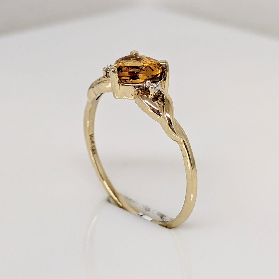 10K CITINRE HEART 6MM WITH (2) DIAMOND ESTATE RING 1.4 GRAMS