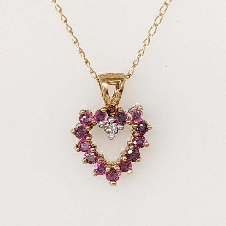 10K EMERALD/ RUBY REVERSIBLE HEART PENDANT & CHAIN 1.3 GRAMS