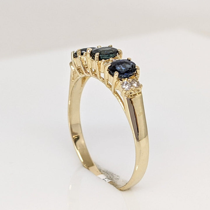 14K SAPPHIRE OVAL (3) 3X4 WTH .12DTW ESTATE RING 2.0 GRAMS