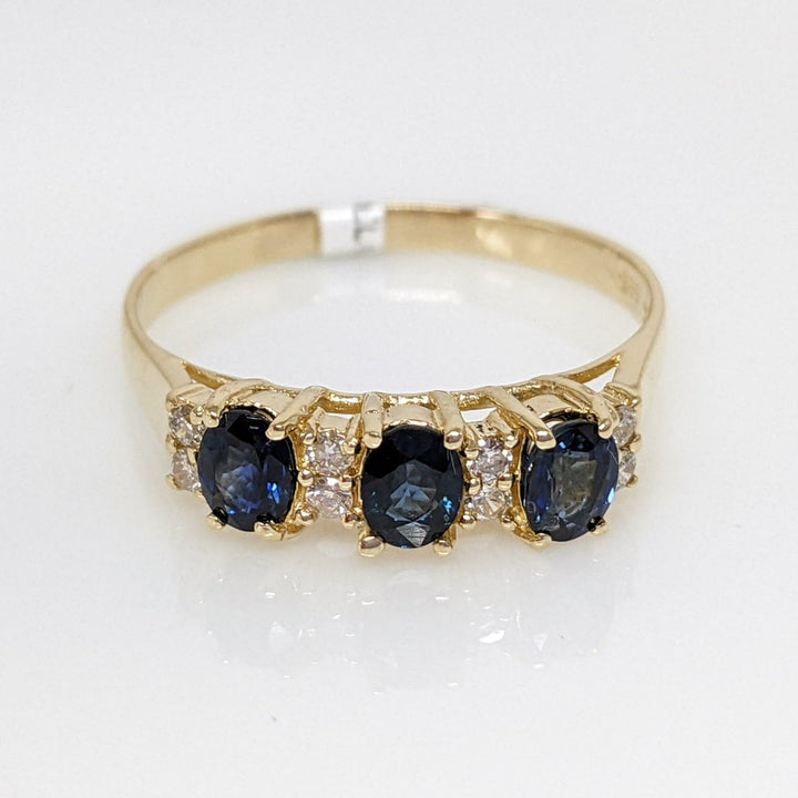 14K SAPPHIRE OVAL (3) 3X4 WTH .12DTW ESTATE RING 2.0 GRAMS