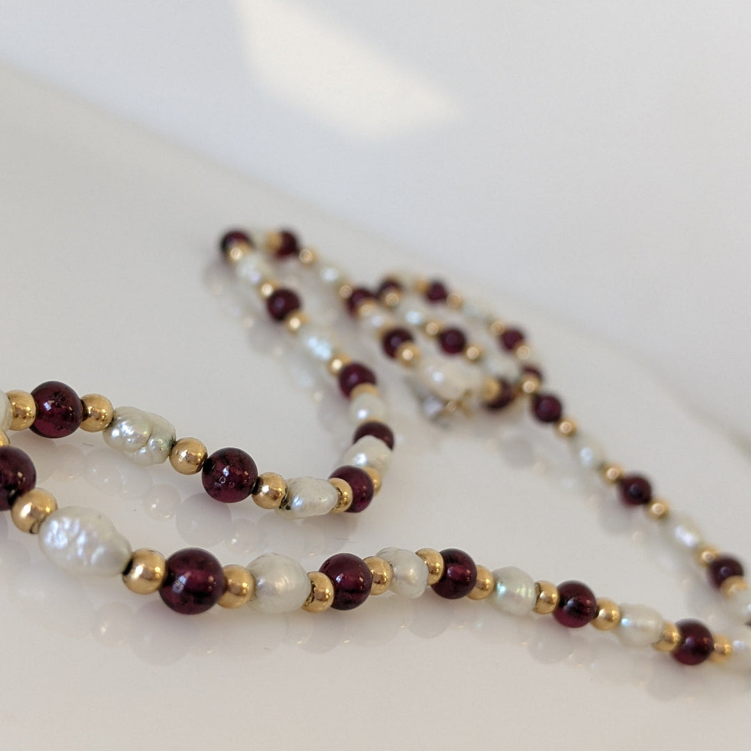 14K FRESH WATER PEARL AND TOURMALINE BEAD NECKALCE 7.9 GRAMS