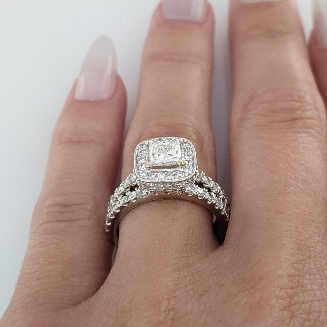 14K WHITE 1.61 CARAT TOTAL WEIGHT DIAMOND PRINCESS CUT WITH (90) MELEE ESTATE RING & BAND SET 5.5 GRAMS