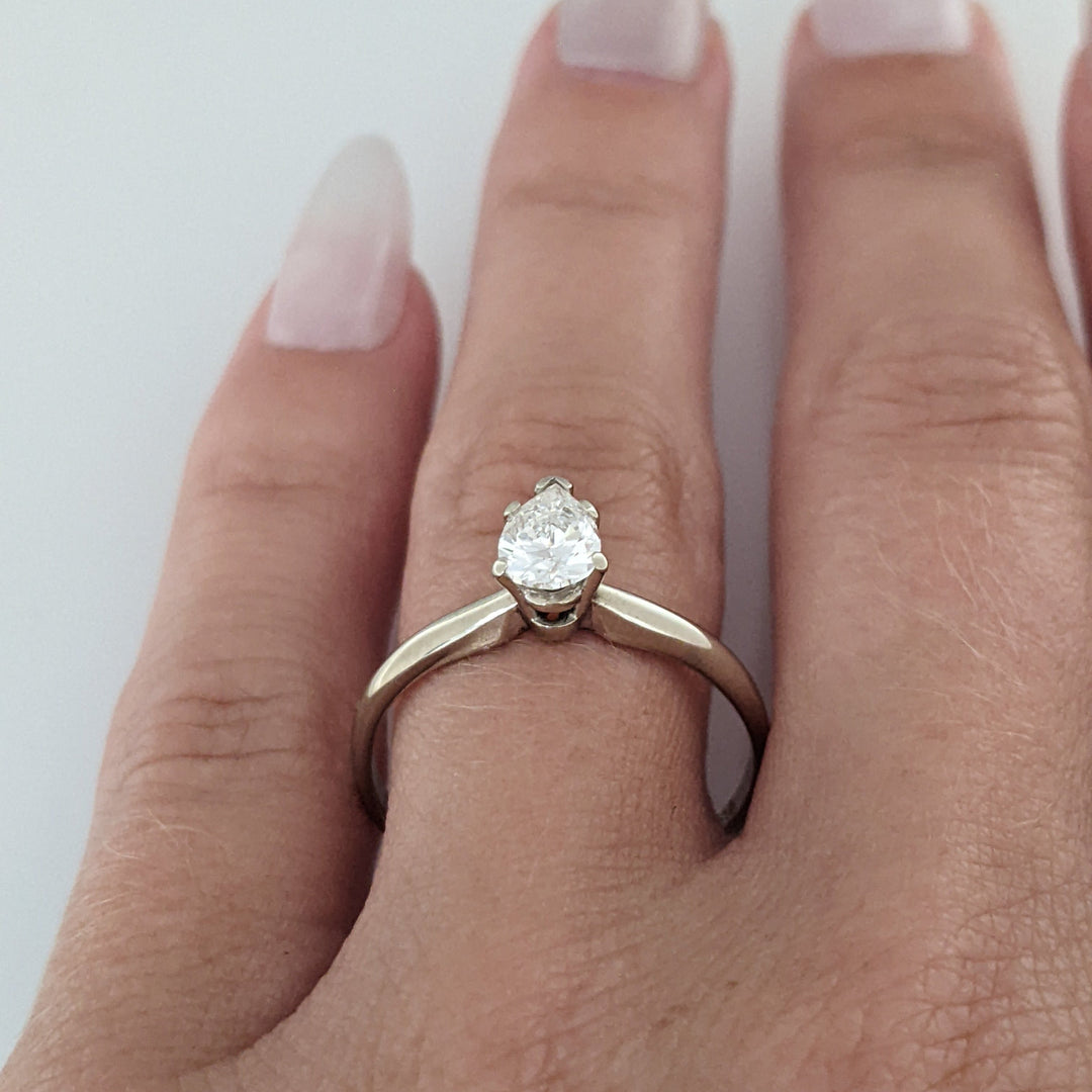 14KW .55 CARAT TOTAL SI2 E DIAMOND PEAR SOLITAIRE ESTATE RING 1.7 GRAMS