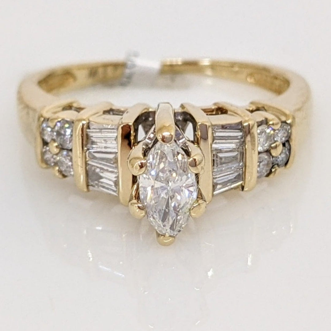 14K .53CTW I1 G DIAMOND MARQUISE (1) BAGUETTE (5) ROUND (8) ESTATE RING 3.5 GRAMS