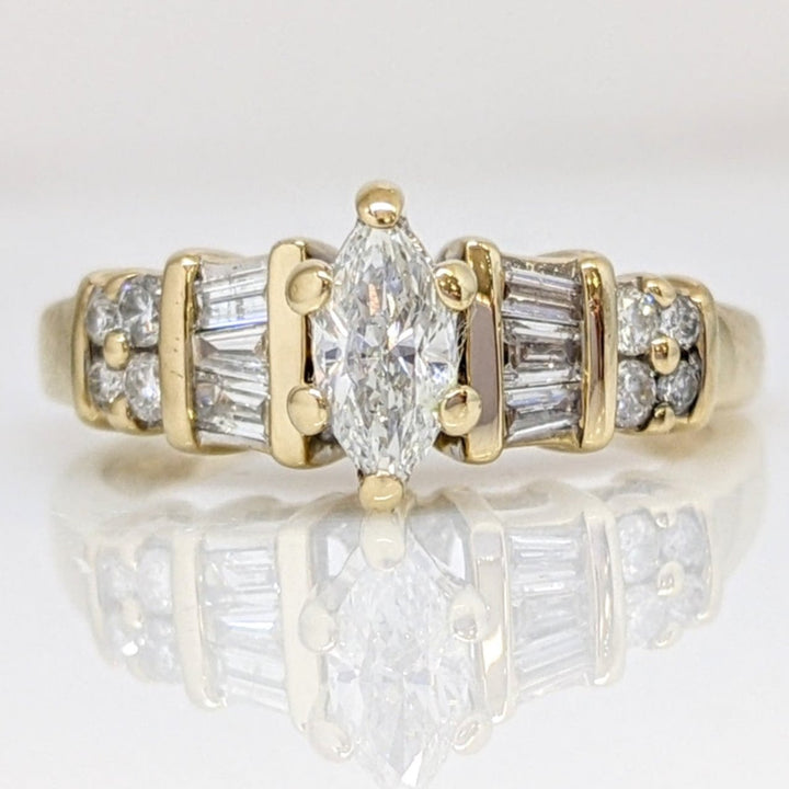 14K .53CTW I1 G DIAMOND MARQUISE (1) BAGUETTE (5) ROUND (8) ESTATE RING 3.5 GRAMS