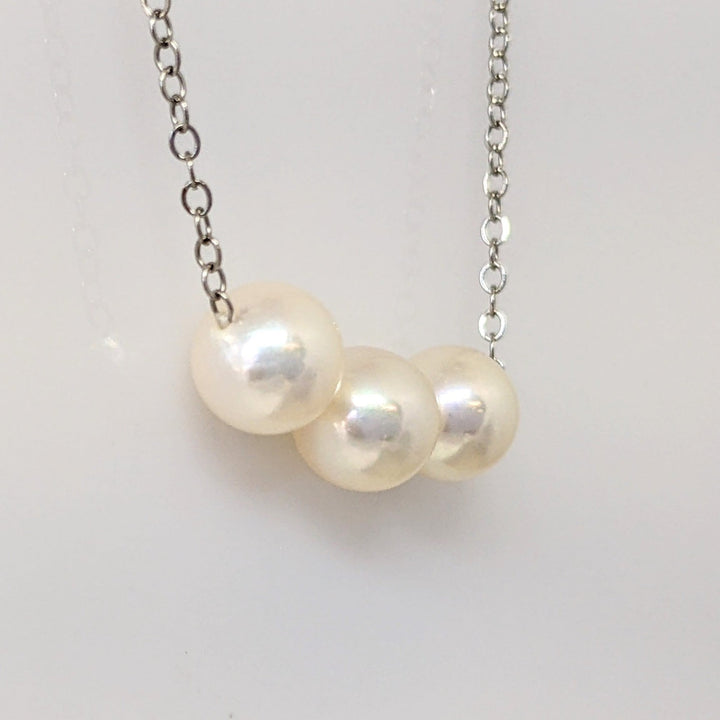 14K WHITE PEARL ROUND (3) 6MM ESTATE NECKLACE 1.9 GRAMS