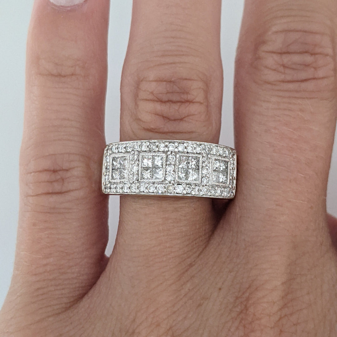 14K WHITE .85CTW SI2-I1 DIAMOND PRINCESS CUT (16) ROUND (49) ESTATE BAND 6.8 GRAMS