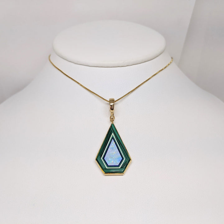 14K MALACHITE/ LAPIS/ OPAL PENTAGON ESTATE PENDANT & CHAIN 7.5 GRAMS