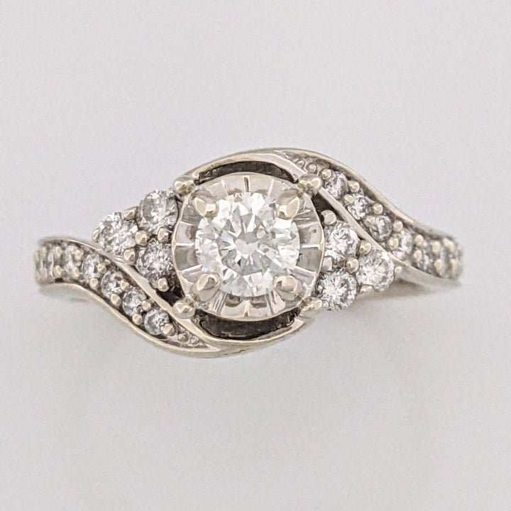 14K WHITE .63 CARAT TOTAL WEIGHT I1 H DIAMOND ROUND (32) BYPASS ILLUSION ESTATE RING 3.6 GRAMS