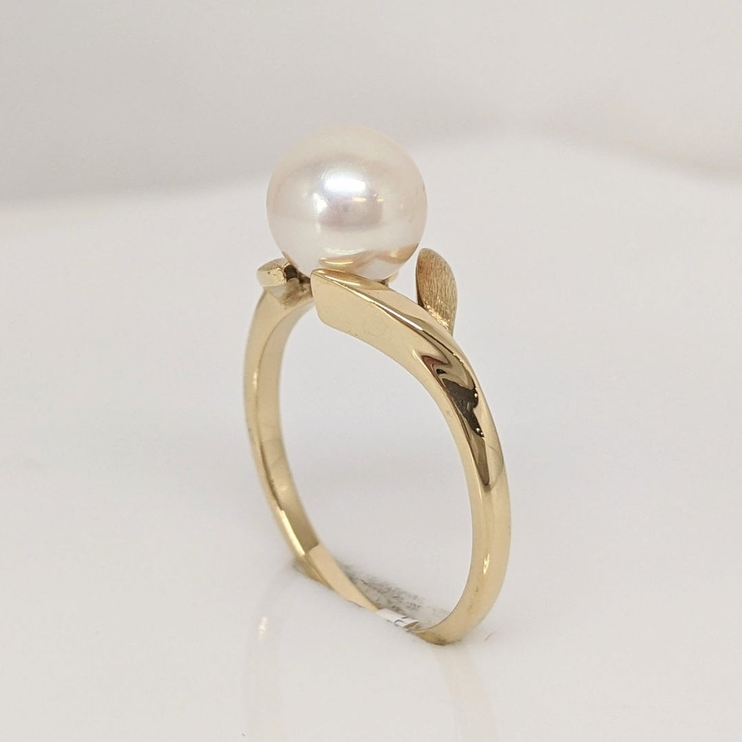 14K PEARL ROUND 7MM ESTATE RING 2.5 GRAMS