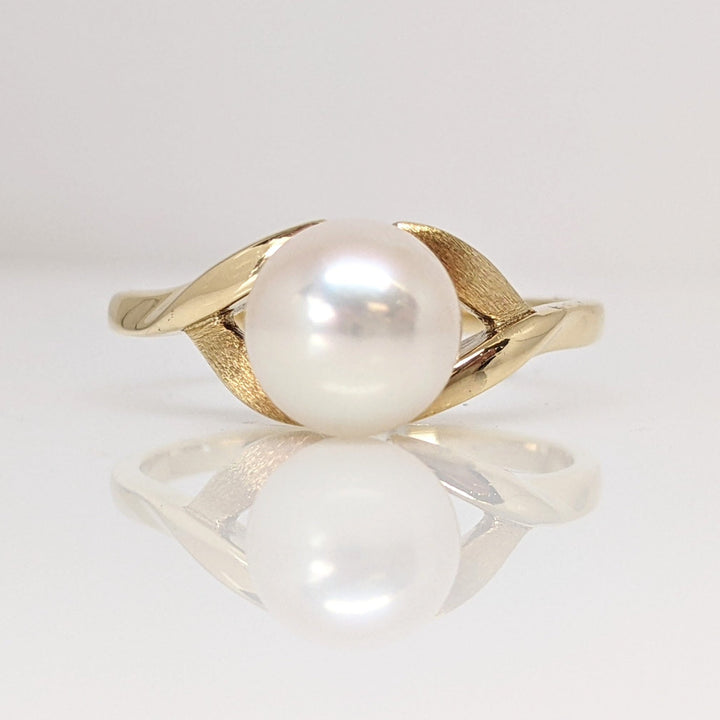 14K PEARL ROUND 7MM ESTATE RING 2.5 GRAMS