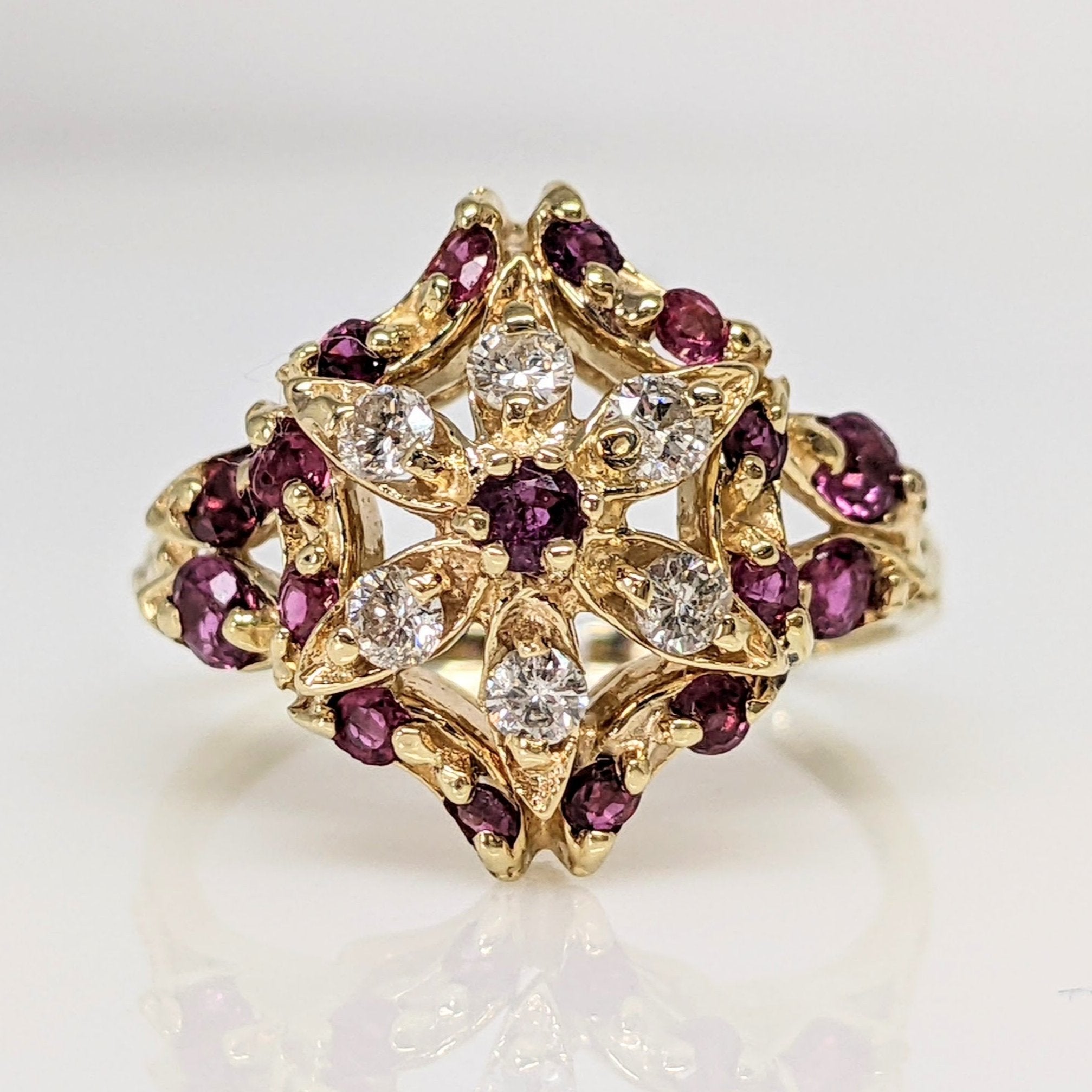 全国送料無料ギフト 14K ROUND (6) WEIGHT TOTAL DIAMOND .18 WITH (17) ROUND RUBY フラダンス