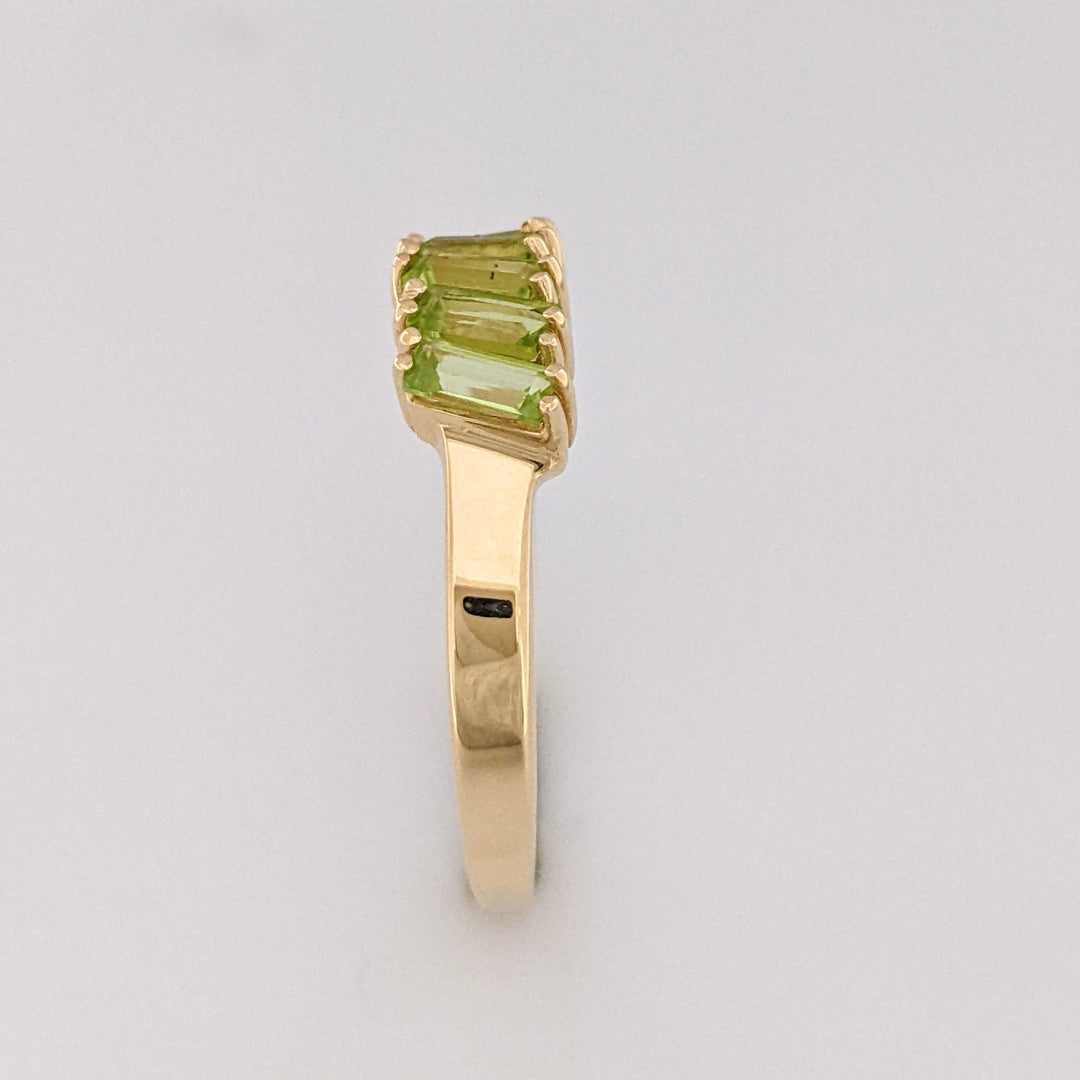 14K PERIDOT EMERALD CUT (7) 2X5 ESTATE BAND 3.4 GRAMS