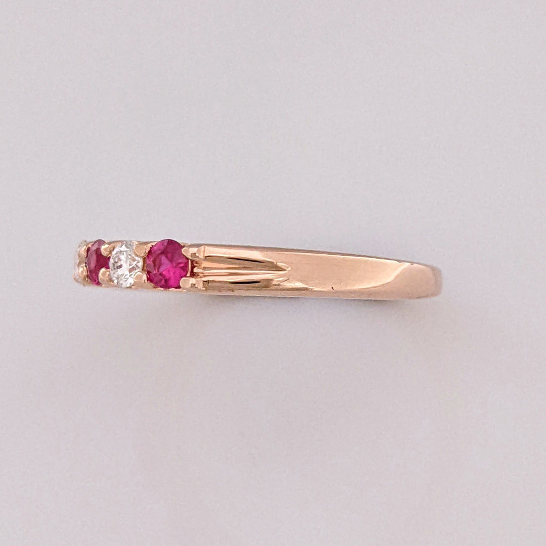 14K ROSE RUBY ROUND (3) DIAMOND ROUND (2) ESTATE BAND 2.2 GRAMS