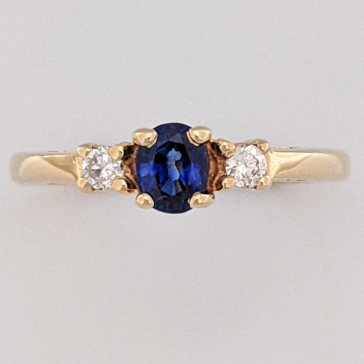 14K SAPPHIRE "A" OVAL WITH .12DTW (2) ESTATE RING 2.2 GRAMS