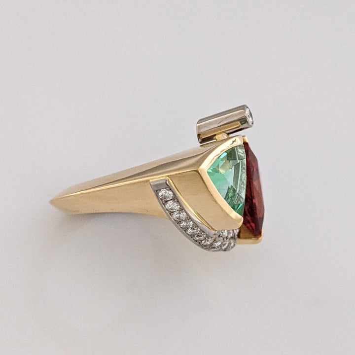 18K PINK/ GREEN TOURMALINE 11MM WITH .84DTW ESTATE RING 10.6 GRAMS