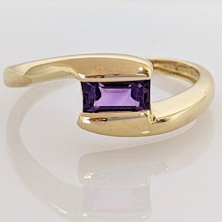 14K AMETHYST EMERALD CUT 3X6MM TENSION BYPASS ESTATE RING 2.1 GRAMS