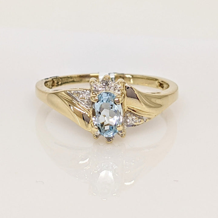 10K AQUAMARINE OVAL 4X6MM WITH (2) DIAMONDS ESTATE RING 2.0 GRAMS