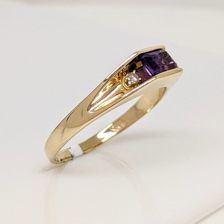 14K AMETHYST EMERALD CUT 4X6MM WITH (2) DIAMONDS ESTATE RING 3.4 GRAMS