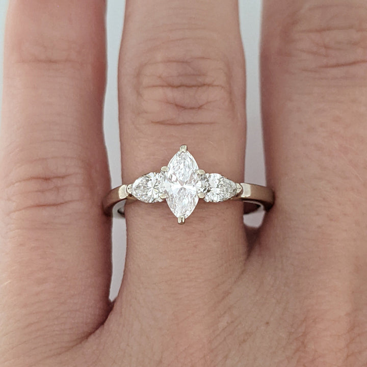 14K WHITE .98CTW SI2 H DIAMOND MARQUISE (1) PEAR (2) ESTATE RING 2.7 GRAMS